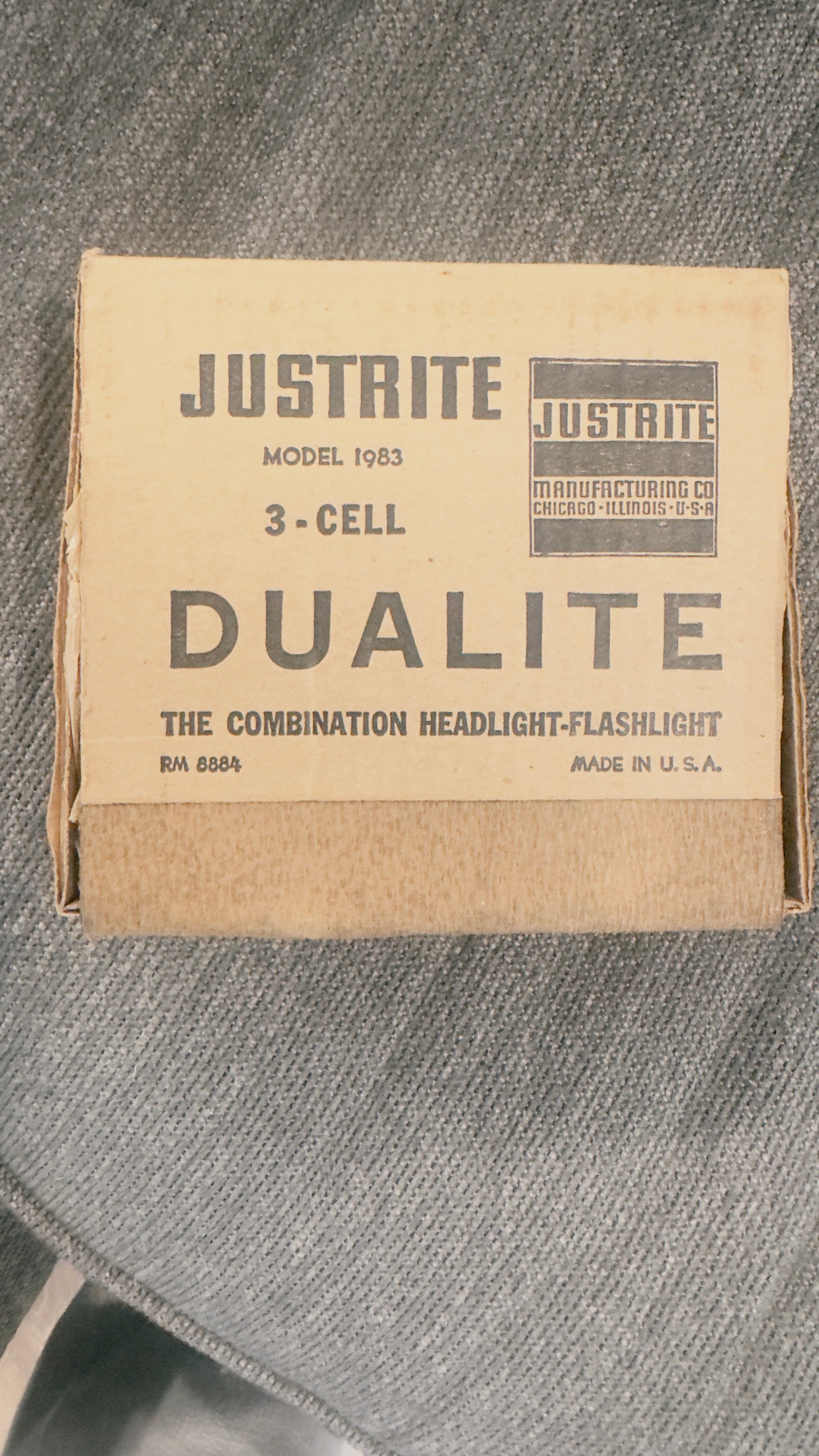 Vintage Collectible 3-Cell Headlight Lantern, NEW
