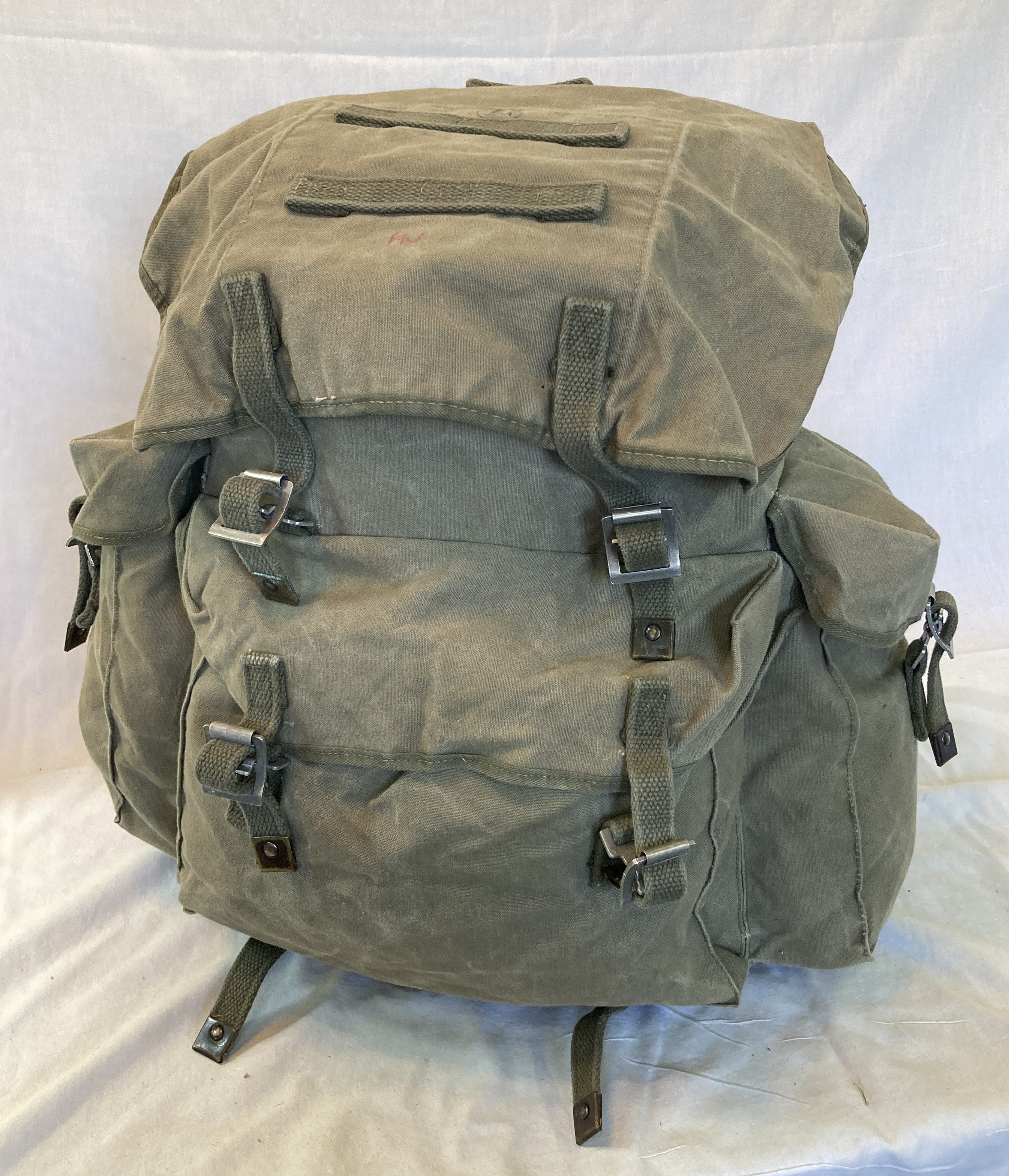 West German Bundeswehr Rucksack Backpack - Rare camoLOTS.com West German Bundeswehr Rucksack Backpack - Rare camoLOTS.com