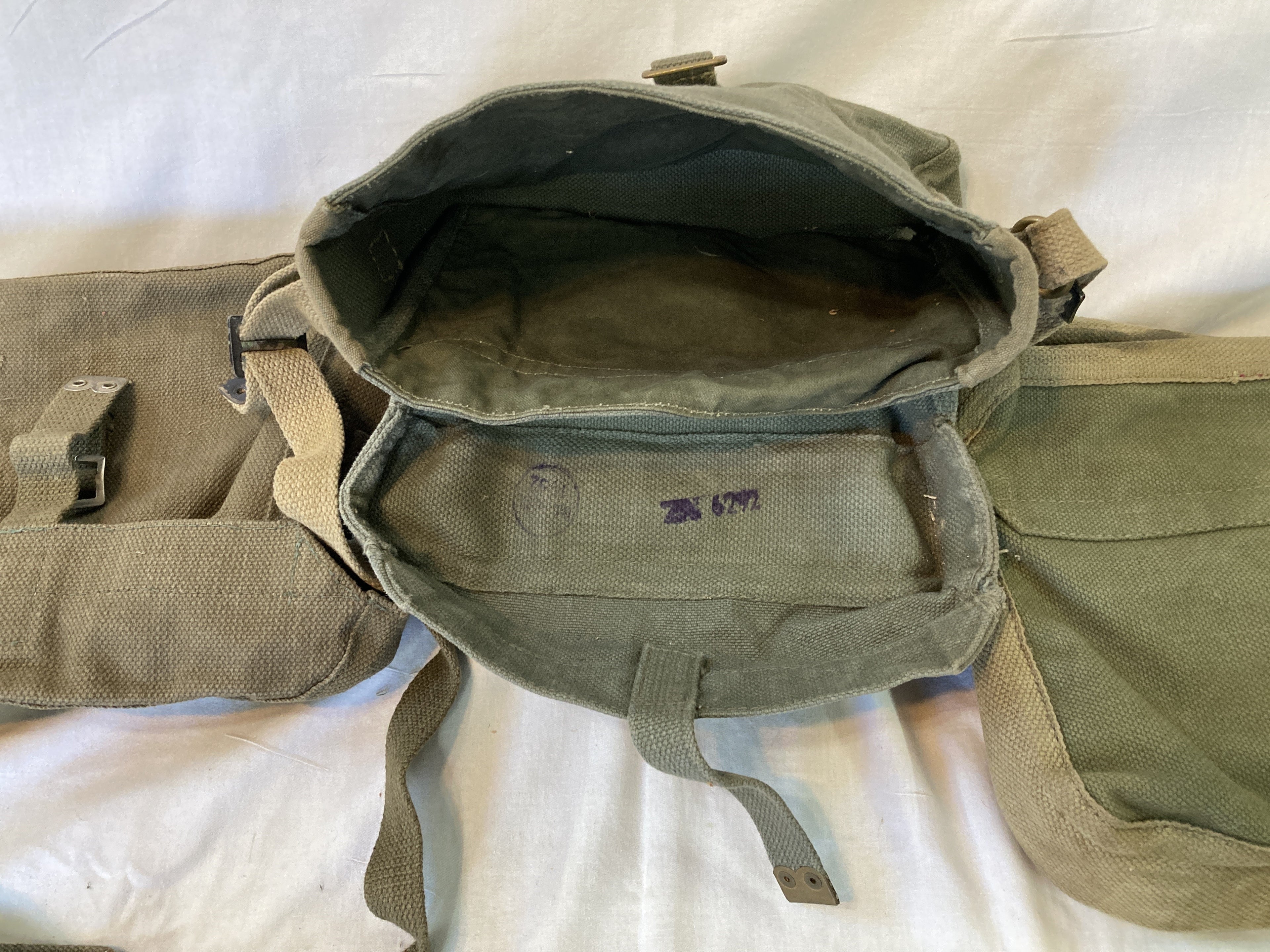Type ZA 6292 Radio Equipment Bag Khaki British WWII & Postwar