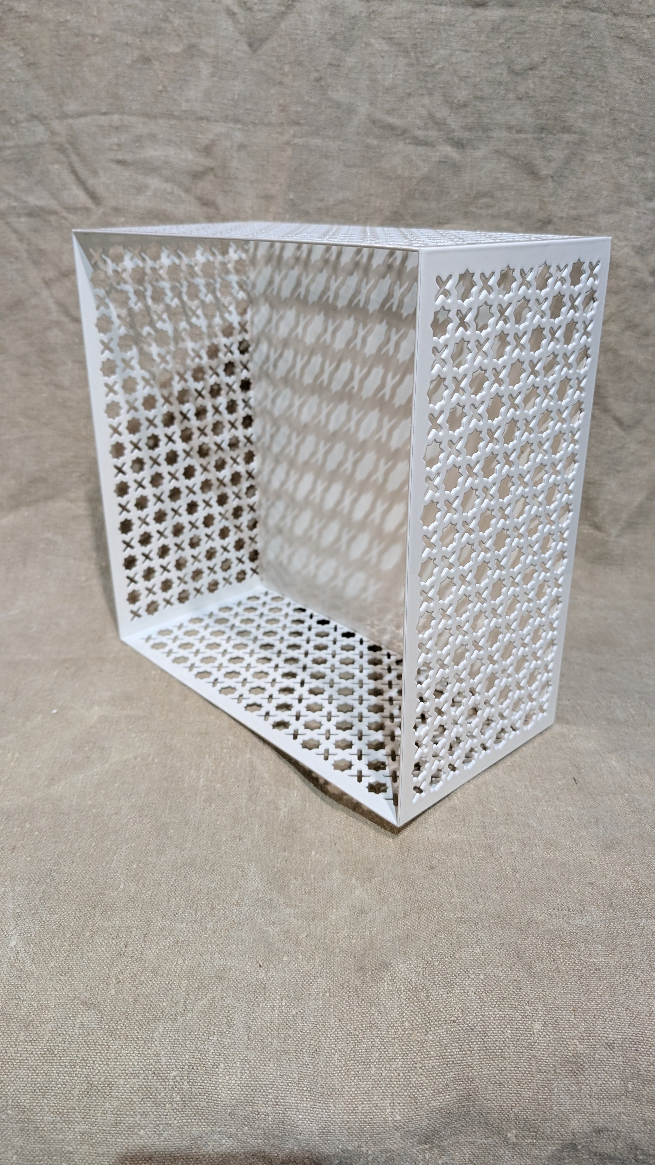 C. Wonder XOXO White Metal Basket