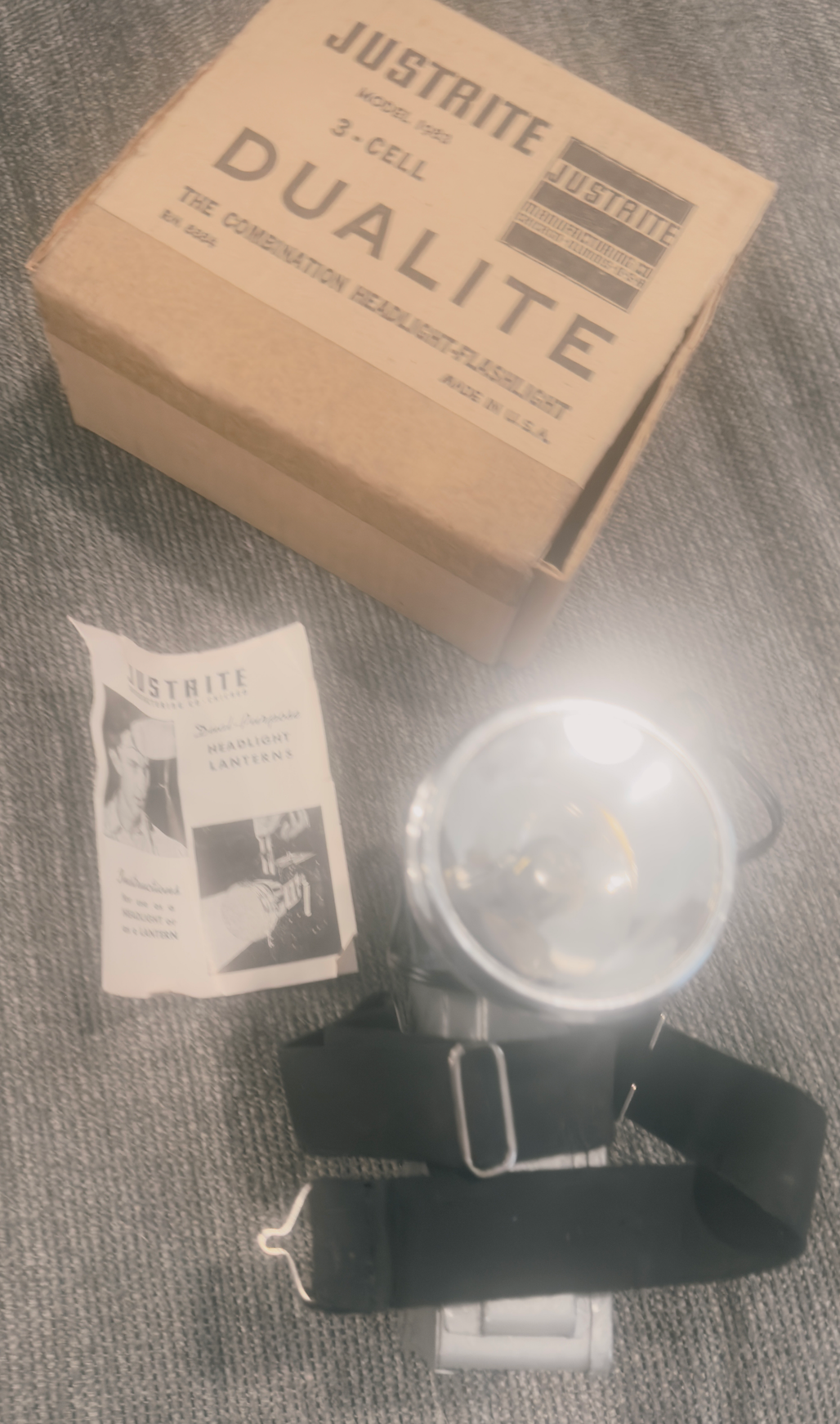 Vintage Collectible 3-Cell Headlight Lantern, NEW