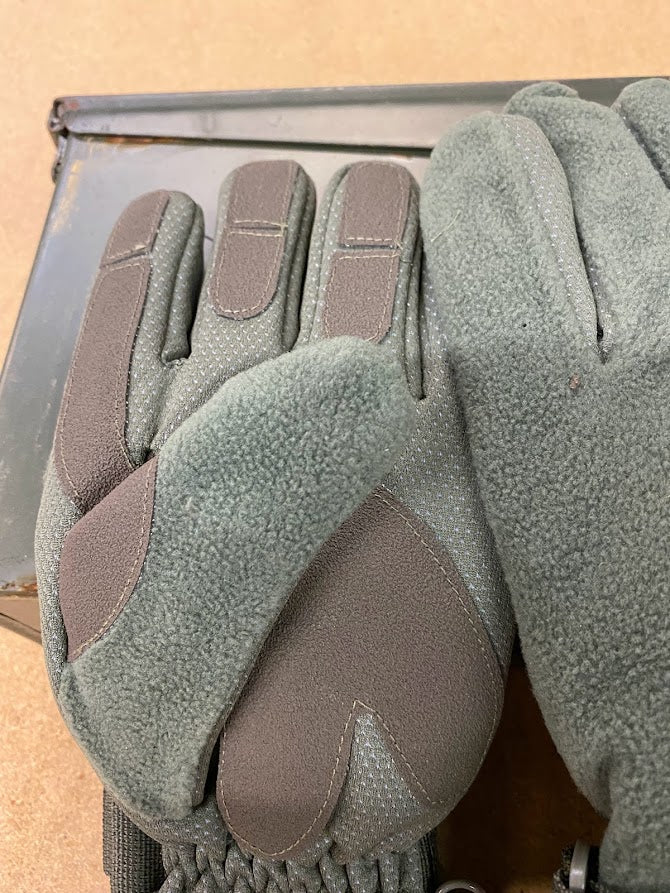 Dakota Outerwear Co. Windproof Fleece Glove